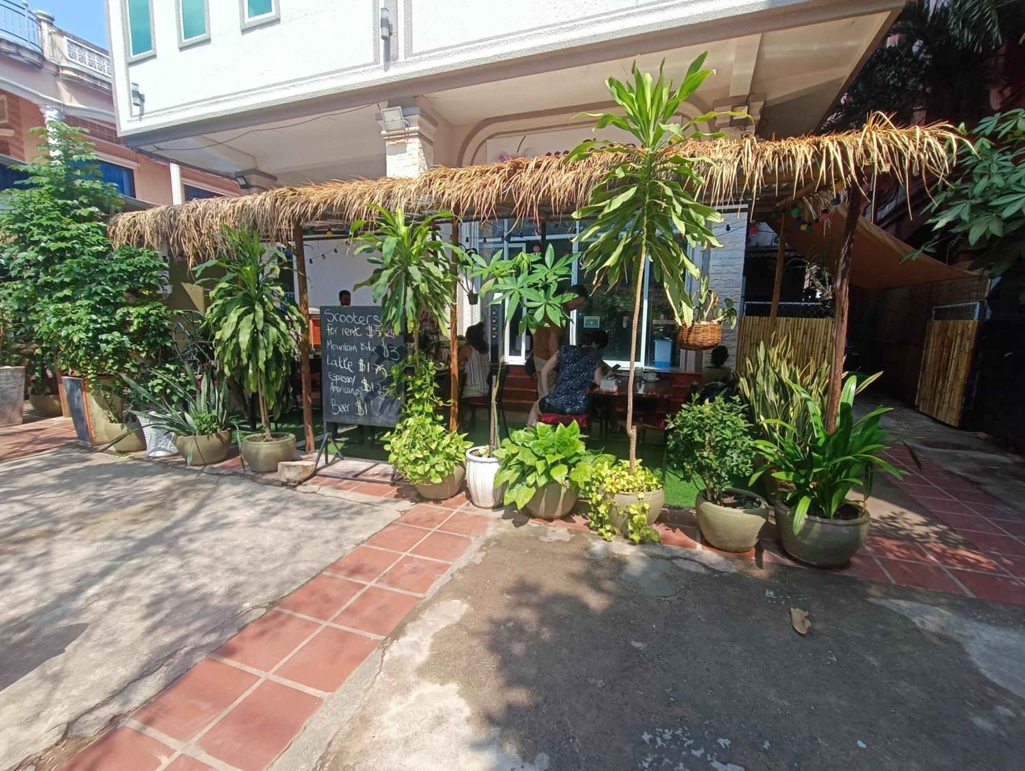 Orchid 101 Hotel Kampot Exterior photo