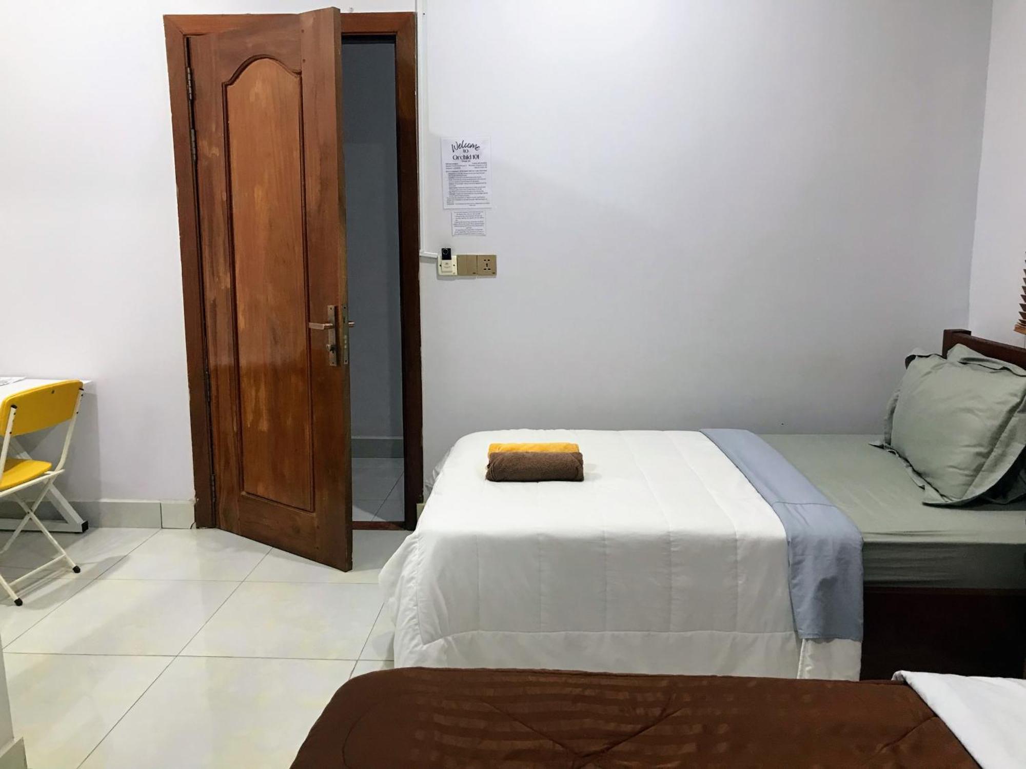 Orchid 101 Hotel Kampot Exterior photo