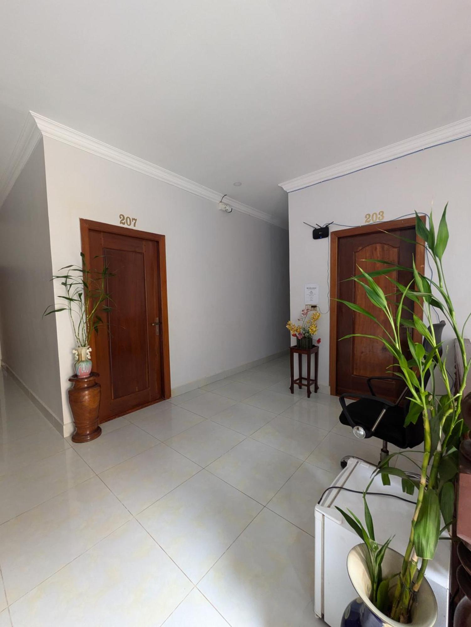 Orchid 101 Hotel Kampot Exterior photo