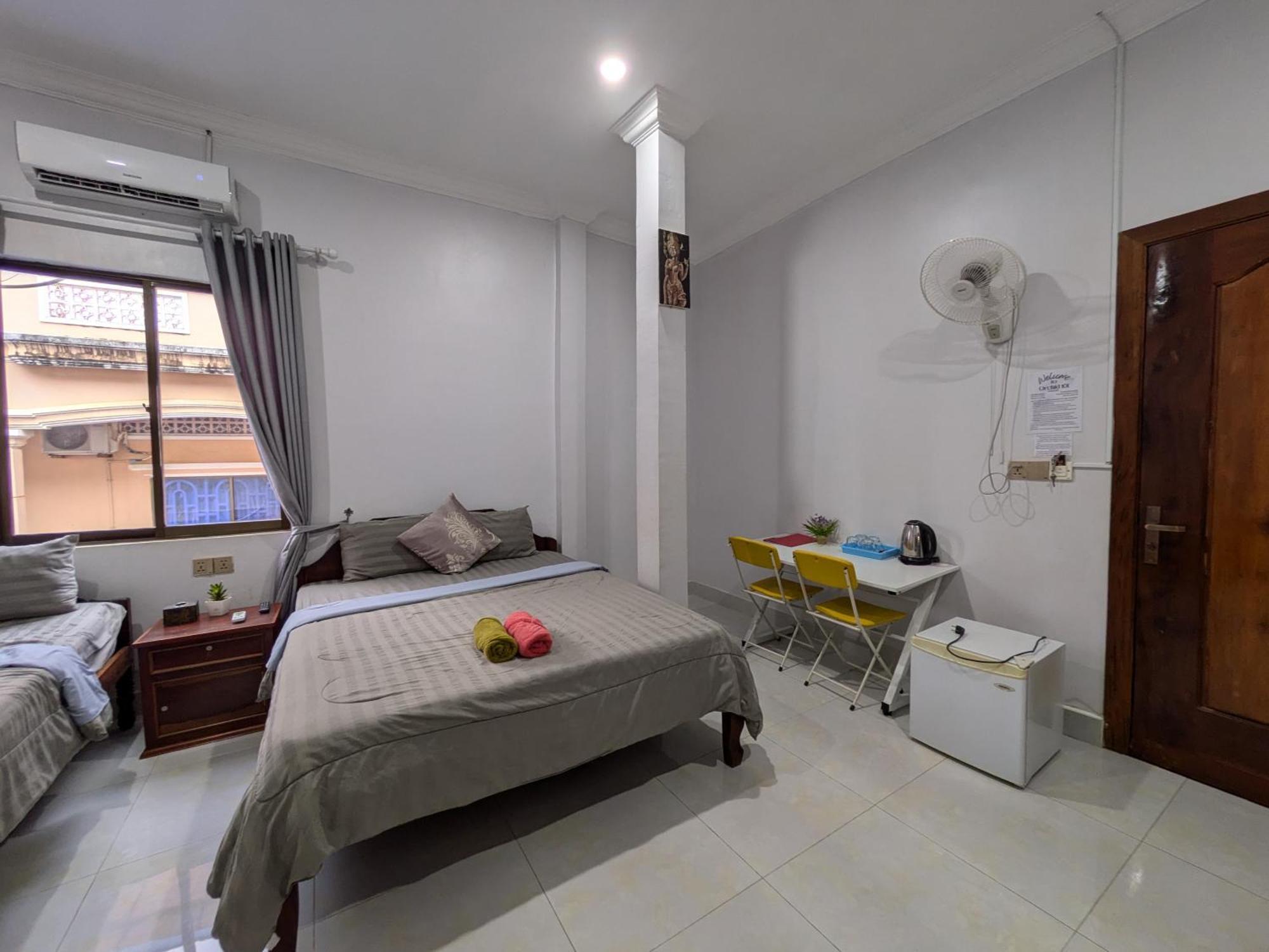 Orchid 101 Hotel Kampot Exterior photo