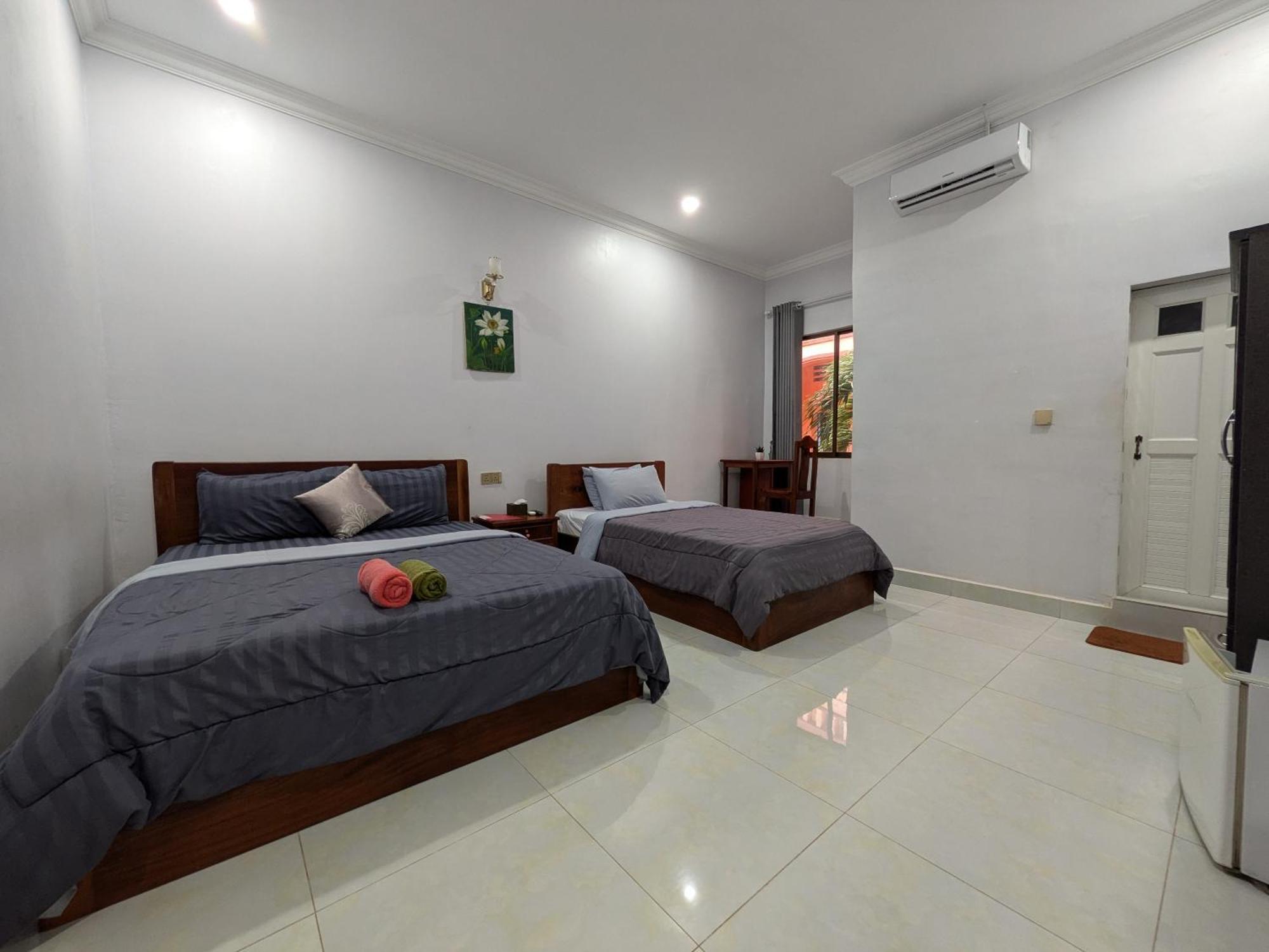 Orchid 101 Hotel Kampot Exterior photo