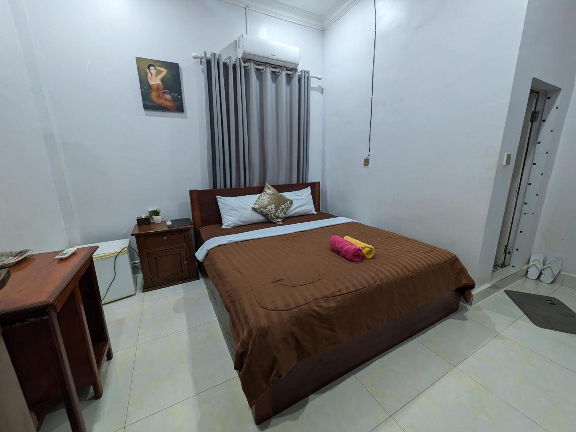 Orchid 101 Hotel Kampot Exterior photo